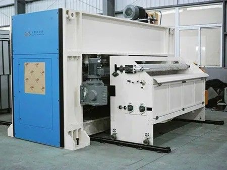 5m/min 2000mm ~ 4500mm Maszyny do przebijania igieł Automatyczne czyszczenie Velour Tkanie igieł